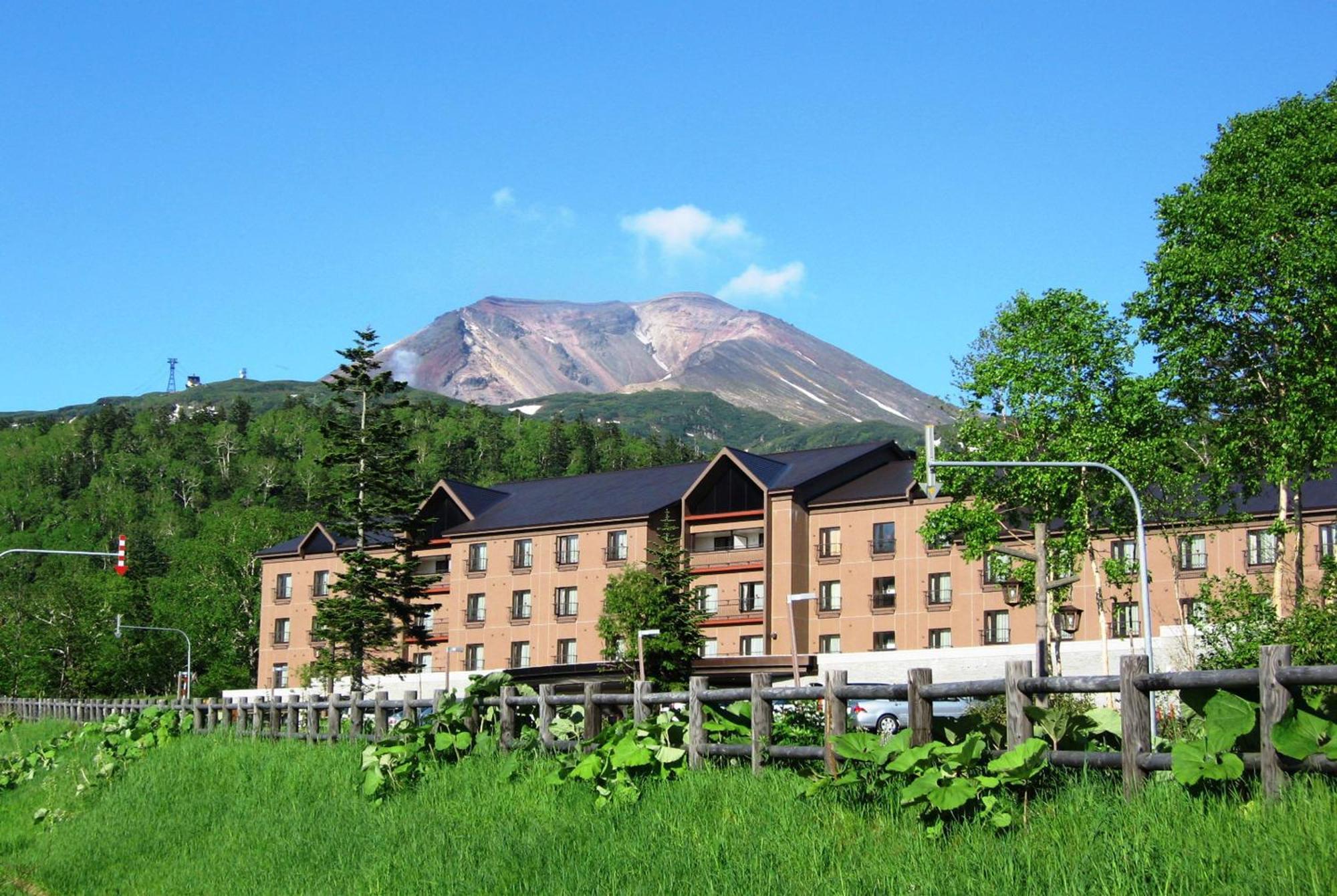 Higashikawa Asahidake Onsen Hotel Bear Monte Dış mekan fotoğraf